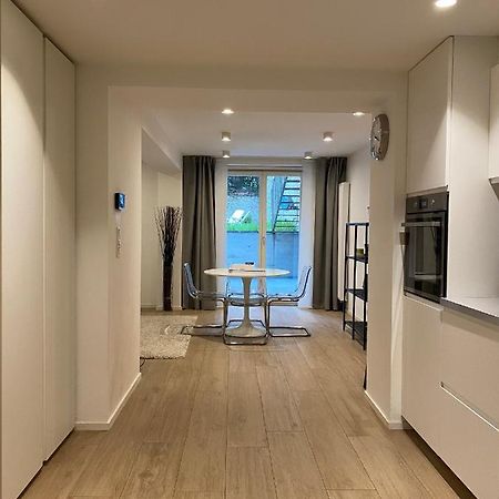 Appartement Amazing flat in front of Bois de la Cambre à Bruxelles Extérieur photo